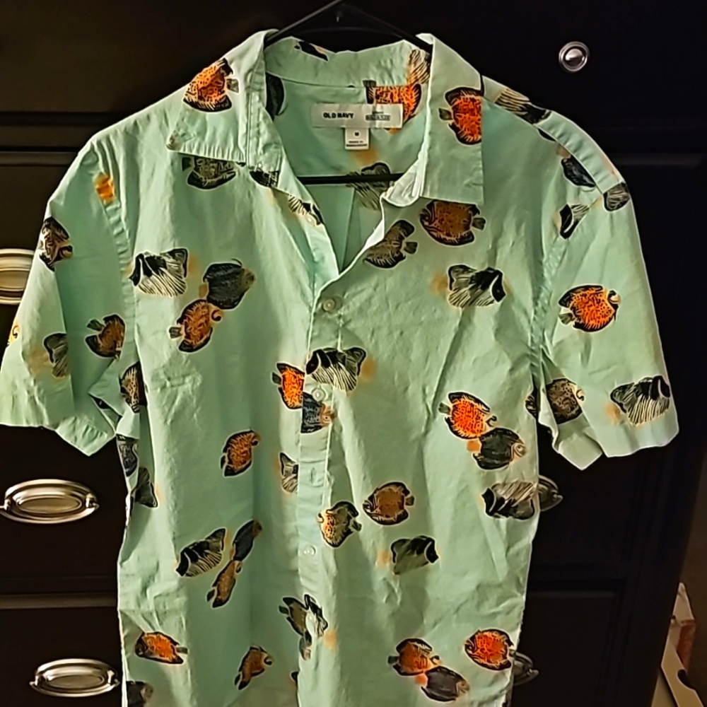 Men's shirt